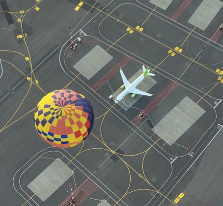 Įspūdingas skrydis oro balionu virš Vilniaus 