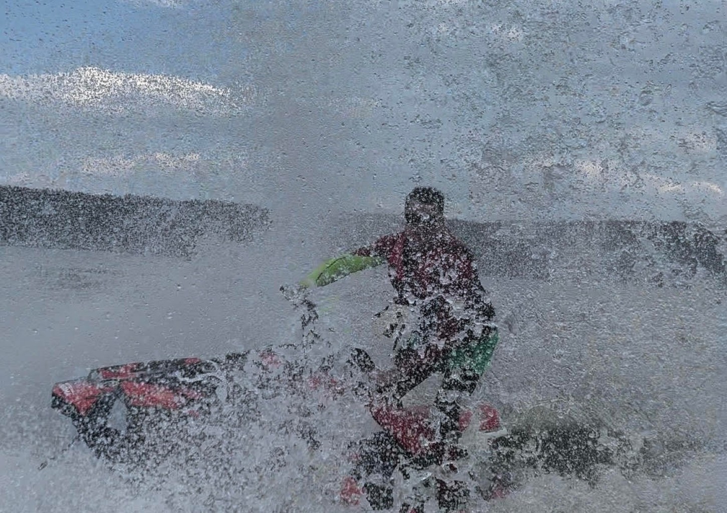 Skriek vandeniu: Kauno marių nuotykiai 30 min.