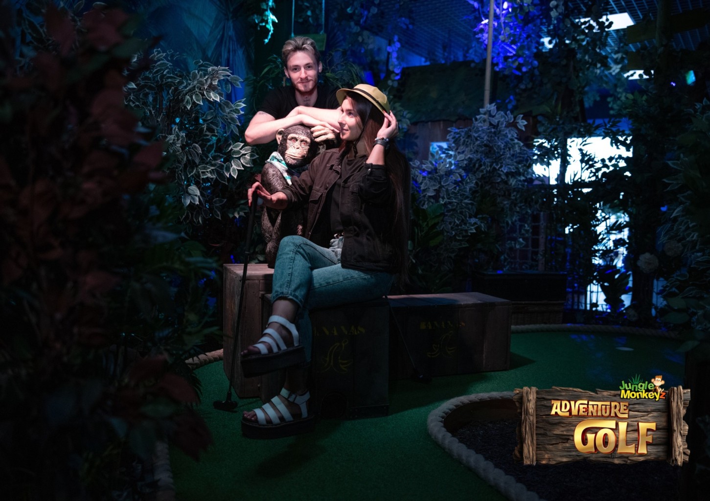 Mini golfo pramoga šeimai „Jungle Monkeyz“ studijoje