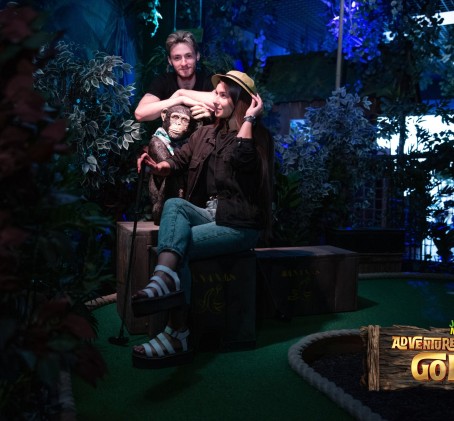 Mini golfo pramoga šeimai „Jungle Monkeyz“ studijoje
