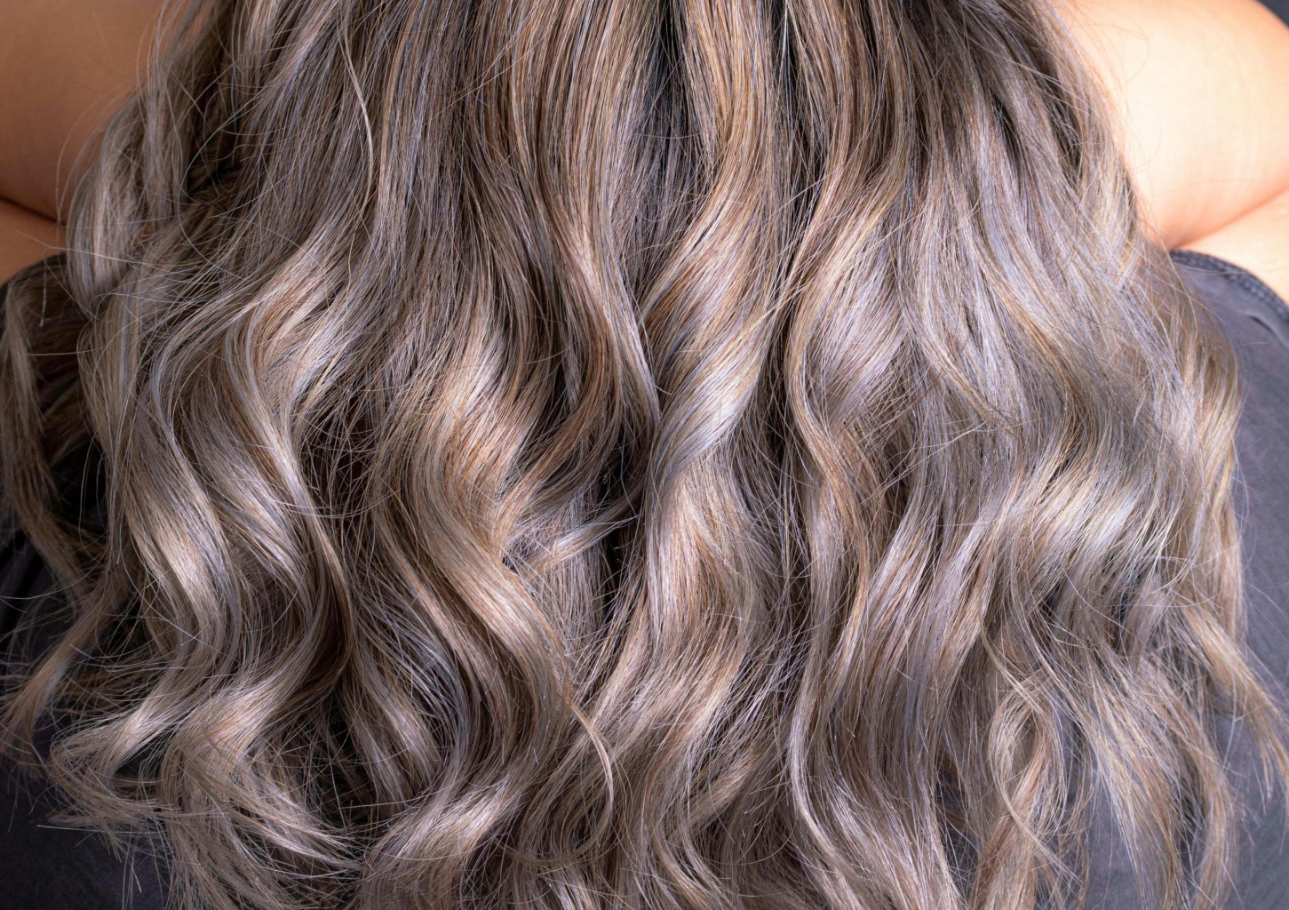 Atstatomoji plaukų terapija su Olaplex ir proteinais