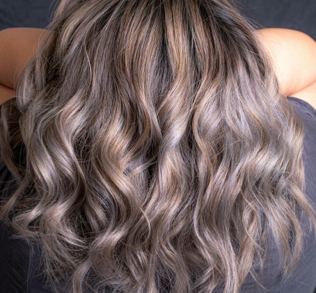 Atstatomoji plaukų terapija su Olaplex ir proteinais