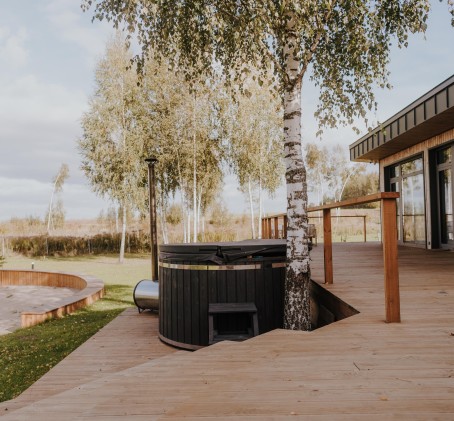 Nakvynė šešiem viloje „Vila Monrai" darbo dienomis