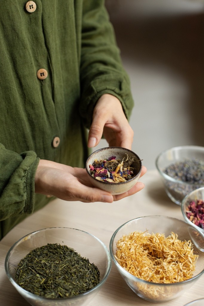 Kūrybinė arbatos degustacija studijoje „Yugen Tea“ dviem