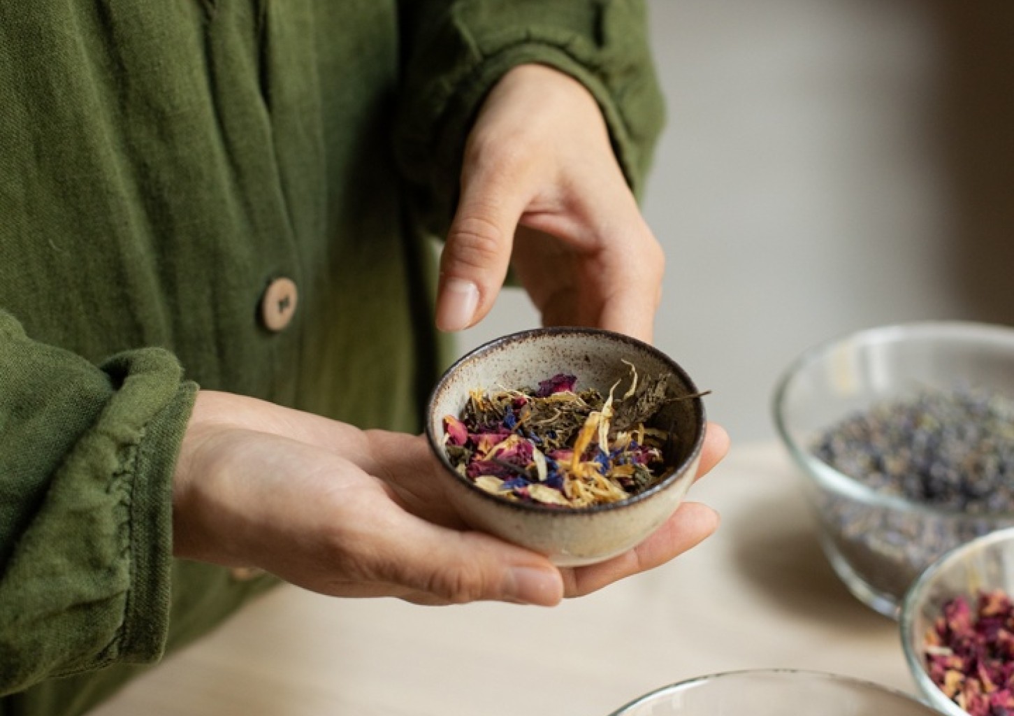 Kūrybinė arbatos degustacija studijoje „Yugen Tea“ dviem