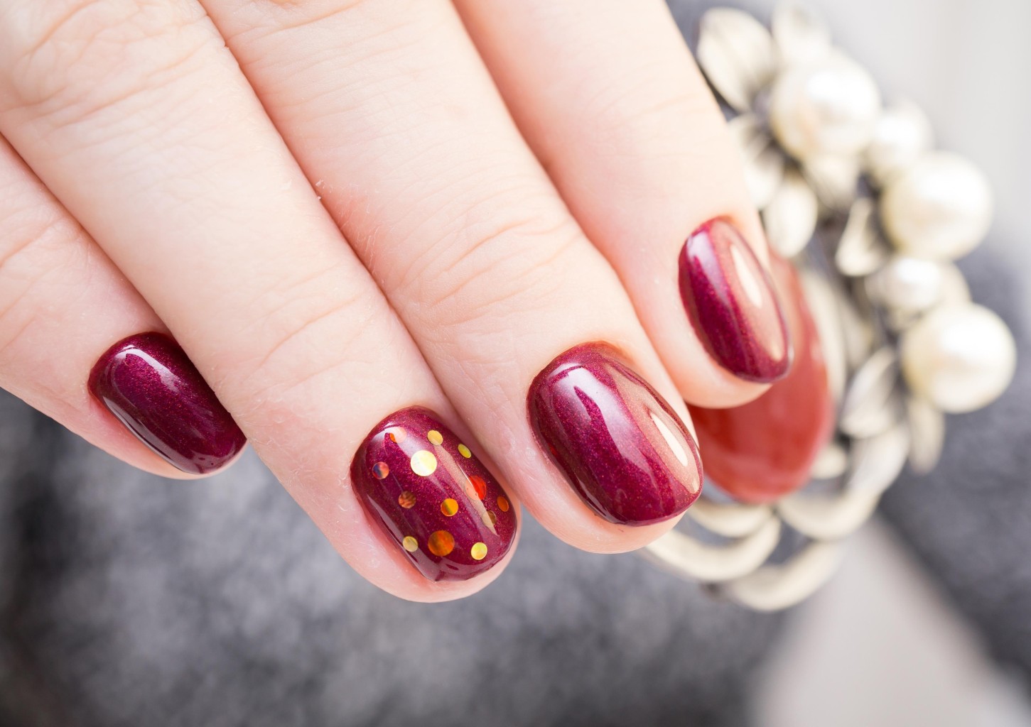 „BIO“ gelio nagų padengimas ir ilgalaikis manikiūras