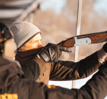 Lėkštučių šaudymas „ShootingClub“ šaudykloje