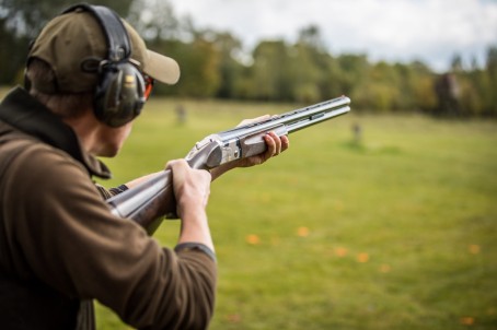 Lėkštučių šaudymas „ShootingClub“ šaudykloje kompanijai