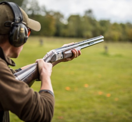 Lėkštučių šaudymas „ShootingClub“ šaudykloje kompanijai