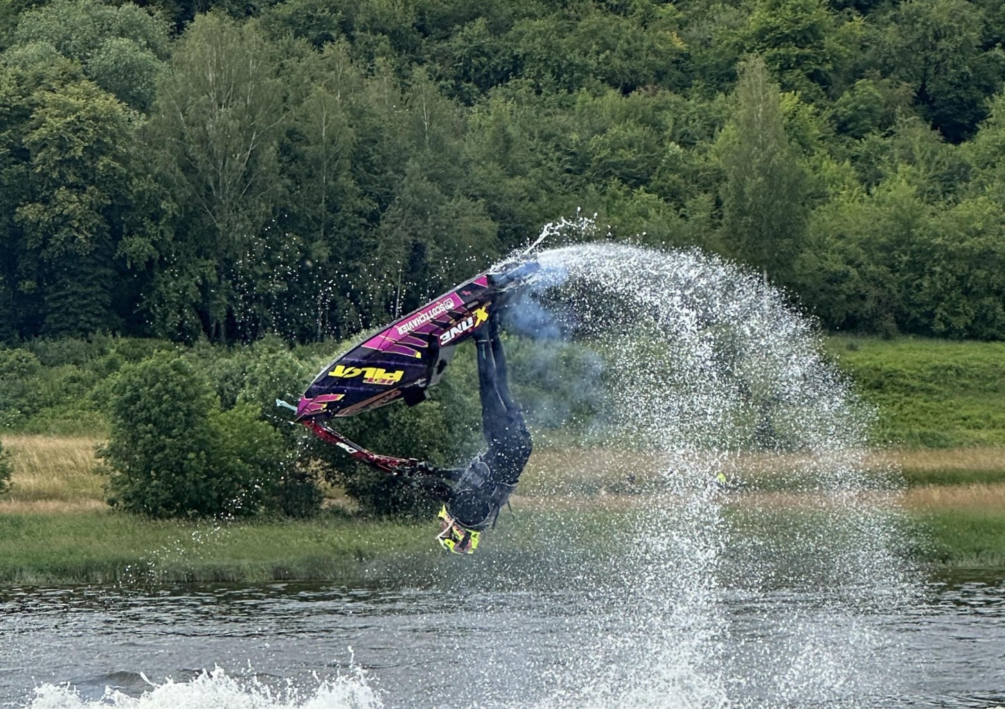 Ekstremalus pasiplaukiojimas vandens motociklu (45 min.)