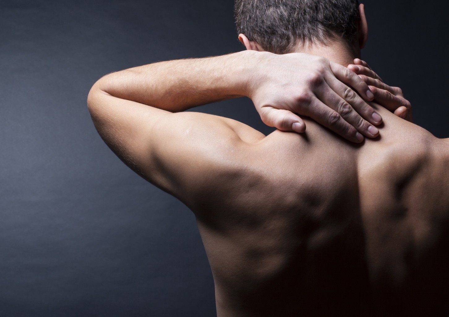 Vyriškos nugaros ir krūtinės lazerinė epiliacija