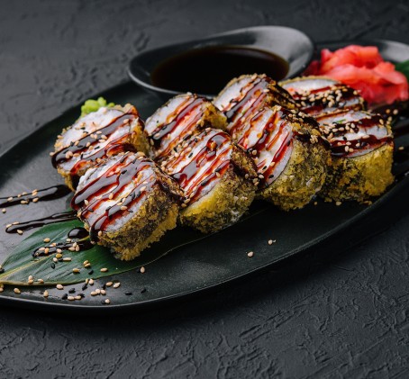 Ypatingas restorano „ShakeSnack“ 24 vnt. sušių rinkinys