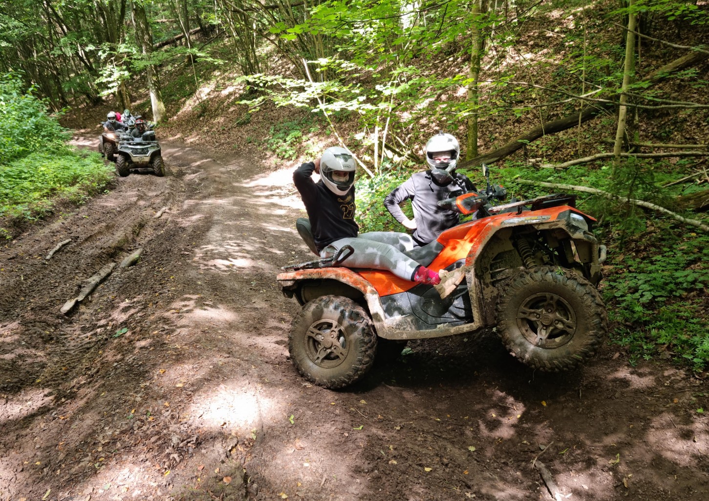 Pasivažinėjimas keturračiu (3 val.)