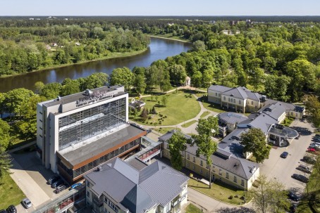 Naktis MINI dviviečiame kambaryje DVIEM su maitinimu ir SPA