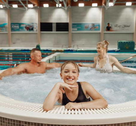 Apsilankymas baseine TRIMS su SPA ir sporto sale savaitgaliais