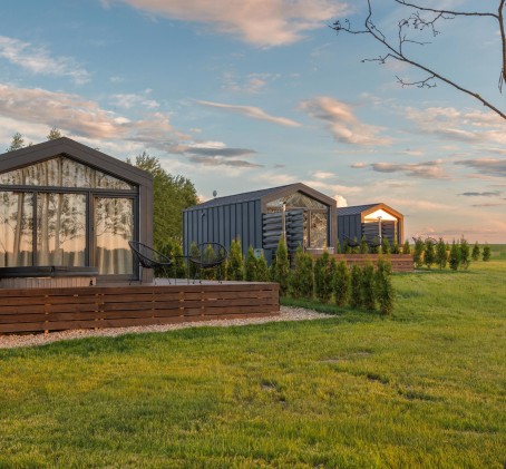 1 naktis namelyje ant ežero kranto DVIEM darbo dienomis šiltuoju sezonu