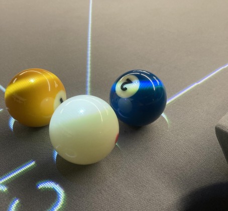 „CyberPool“ biliardo žaidimas su mokomąja ICA programa savaitgaliais dviem