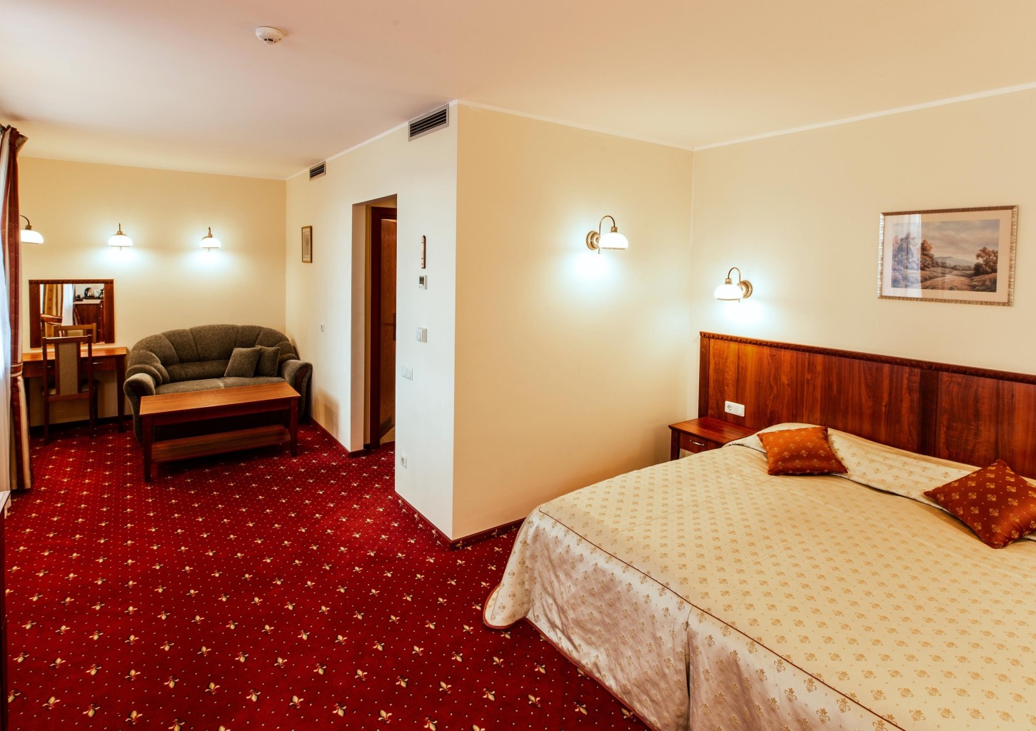 1 naktis 3 asm. ŠEIMAI viešbutyje „Galia“ su pusryčiais darbo dienomis