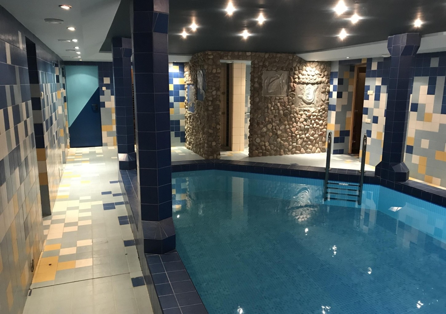 1 naktis 3 asm. ŠEIMAI viešbutyje „Galia“ su pusryčiais visomis savaitės dienomis