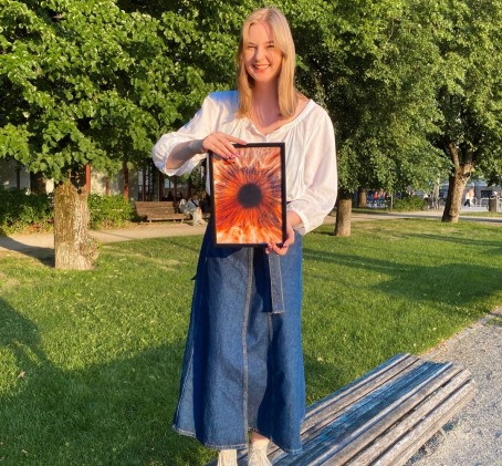 Skaitmeninė 1 akies rainelės nuotrauka su rėmeliu