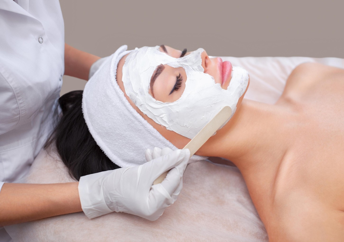 Rūgštinis veido valymas