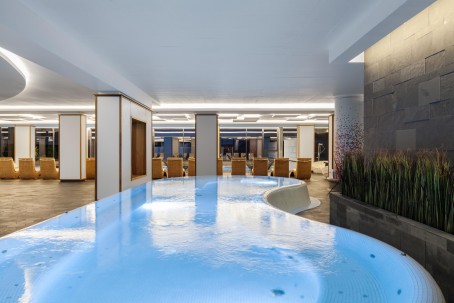 Vytautas Mineral SPA – baseinai ir pirtys DVIEM