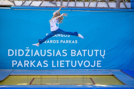 2 val. pramogos už 1 val. kainą „Palangos vasaros parke“ + DOVANA