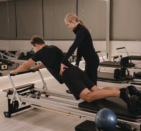 „My Pilates“ individuali treniruotė su „Reformer“ treniruokliu