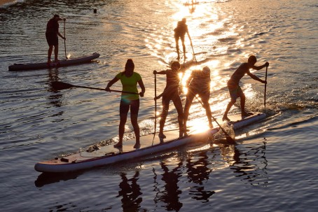 SUP turas šeimai ir draugams dviem didžiosiomis irklentėmis