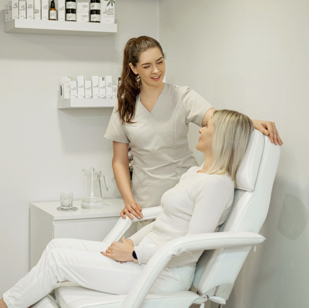 Gilus veido drėkinimas (karboksiterapija)