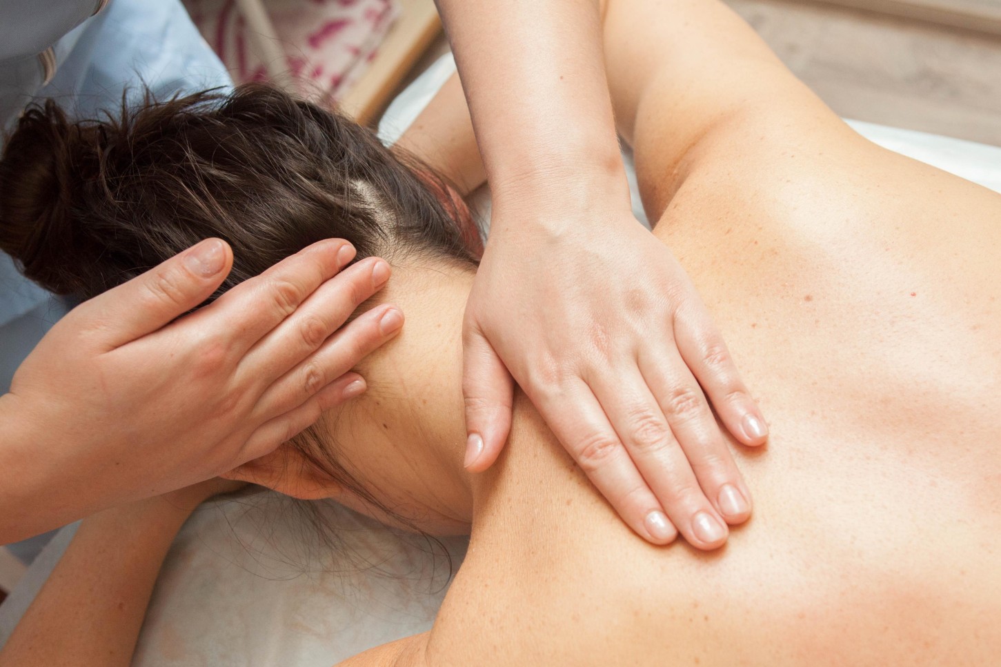 Nugaros masažas „Mystic SPA Hub“