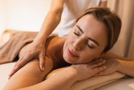 Sveikatinamasis masažas „Mystic Massage studio“