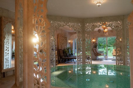 Pailsėk „Shanti DELUX SPA“ baseino ir pirčių erdvėje